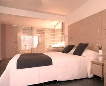 In bed met je gigolo in Antwerpen.